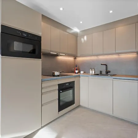 Appartement Les Faverges 11 By Interhome Crans-Montana