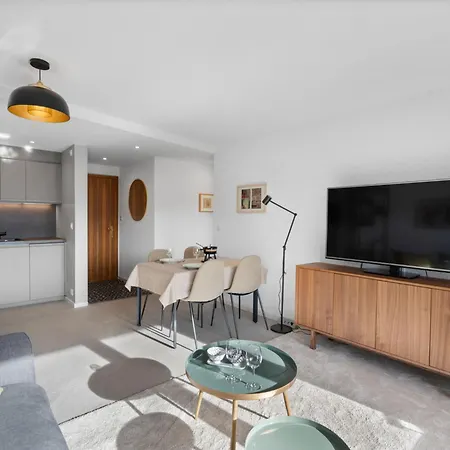 Apartman Les Faverges 11 By Interhome Crans-Montana