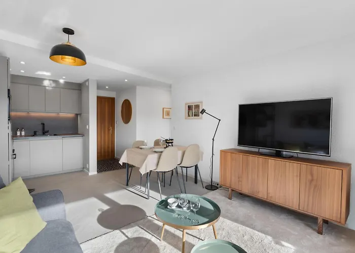 Apartman Les Faverges 11 By Interhome Crans-Montana